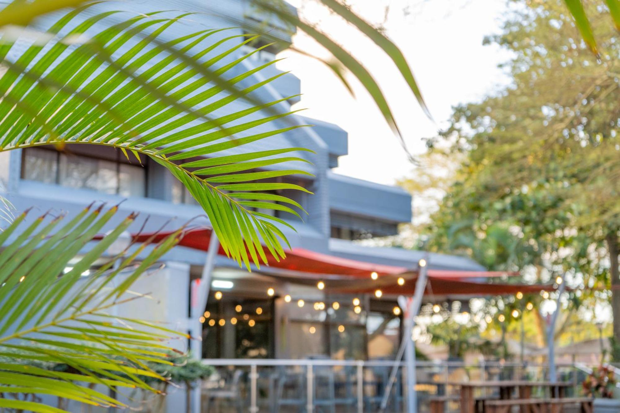 Indaba Lodge Hotel Richards Bay Exterior photo